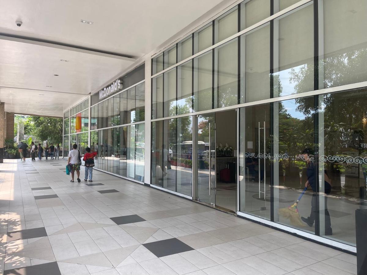 Aparthotel 4J 150 Newport - Terminal3 Airport Pasay Exterior foto